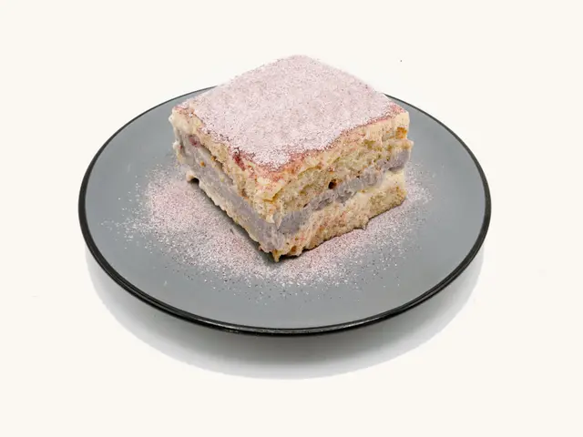 Hausgemachtes Taro-Tiramisu (芋泥提拉米蘇)